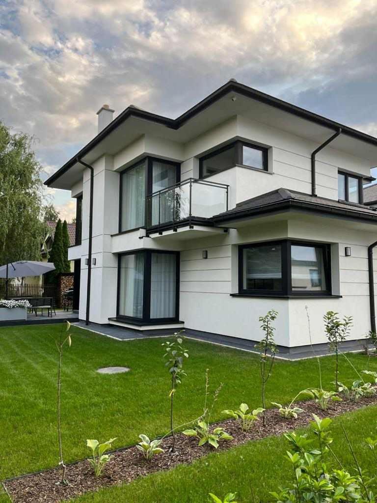 Willa Zacisze Lesznowola  Exterior foto